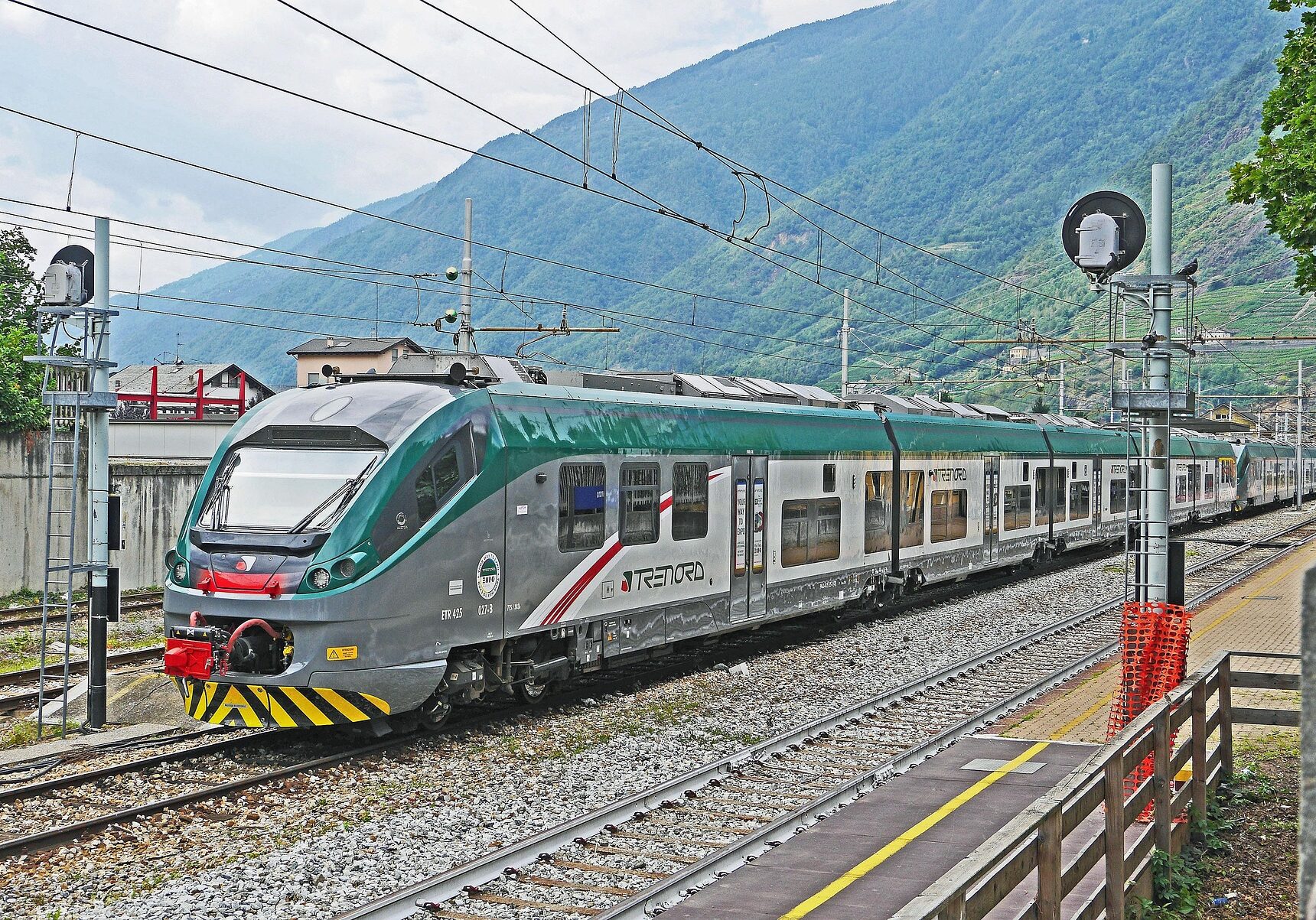 Trenord - trenitalia-1756160_1920-pixabay
