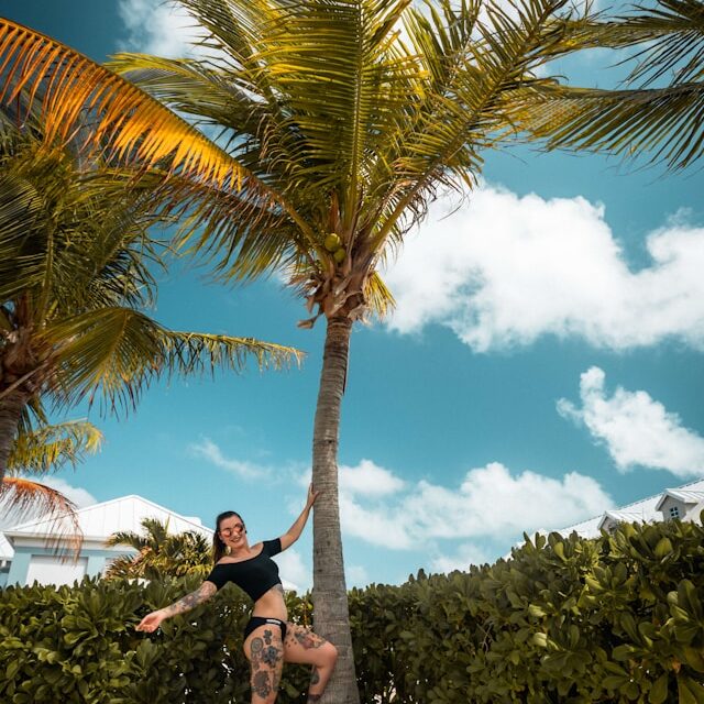 Turks &amp; Caicos Girl with Palm Tree-lindsey-franzke-N3raC24wgYE-unsplash